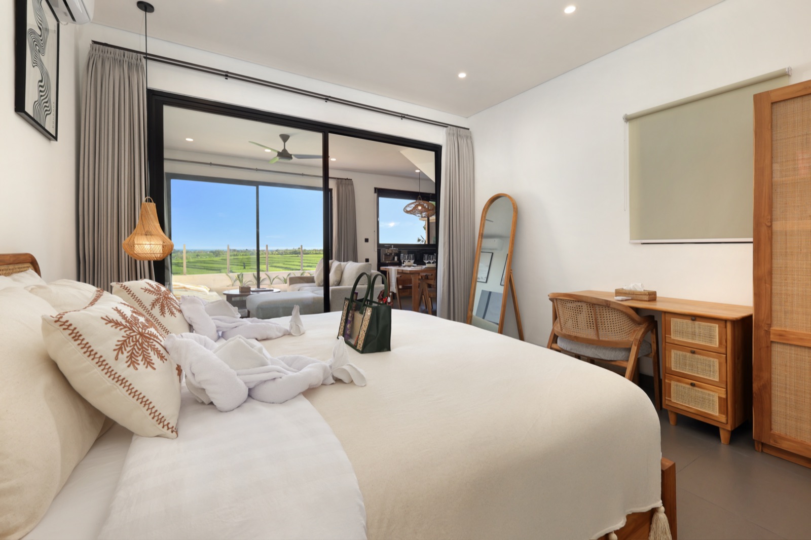 Bedroom 3, second view